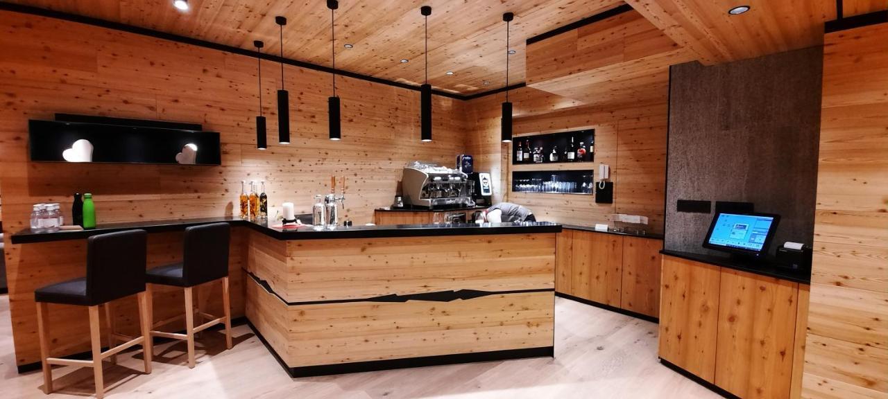 Hotel Li Anta Rossa Livigno Eksteriør billede