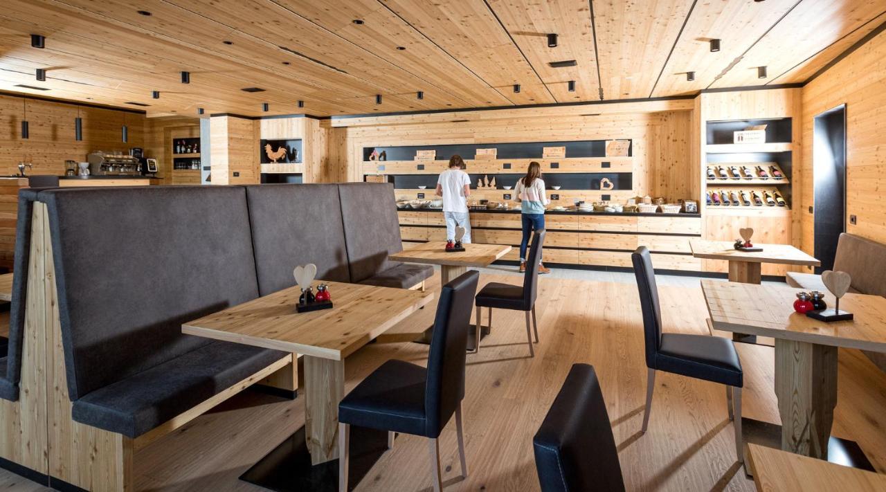 Hotel Li Anta Rossa Livigno Eksteriør billede