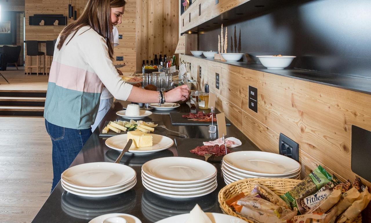 Hotel Li Anta Rossa Livigno Eksteriør billede