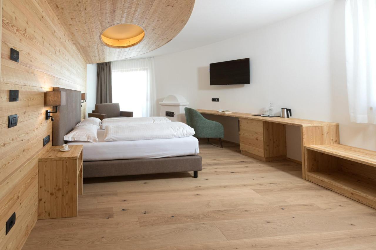 Hotel Li Anta Rossa Livigno Eksteriør billede