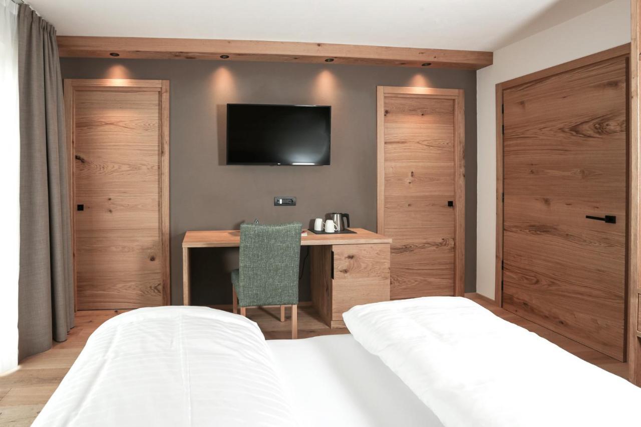 Hotel Li Anta Rossa Livigno Eksteriør billede