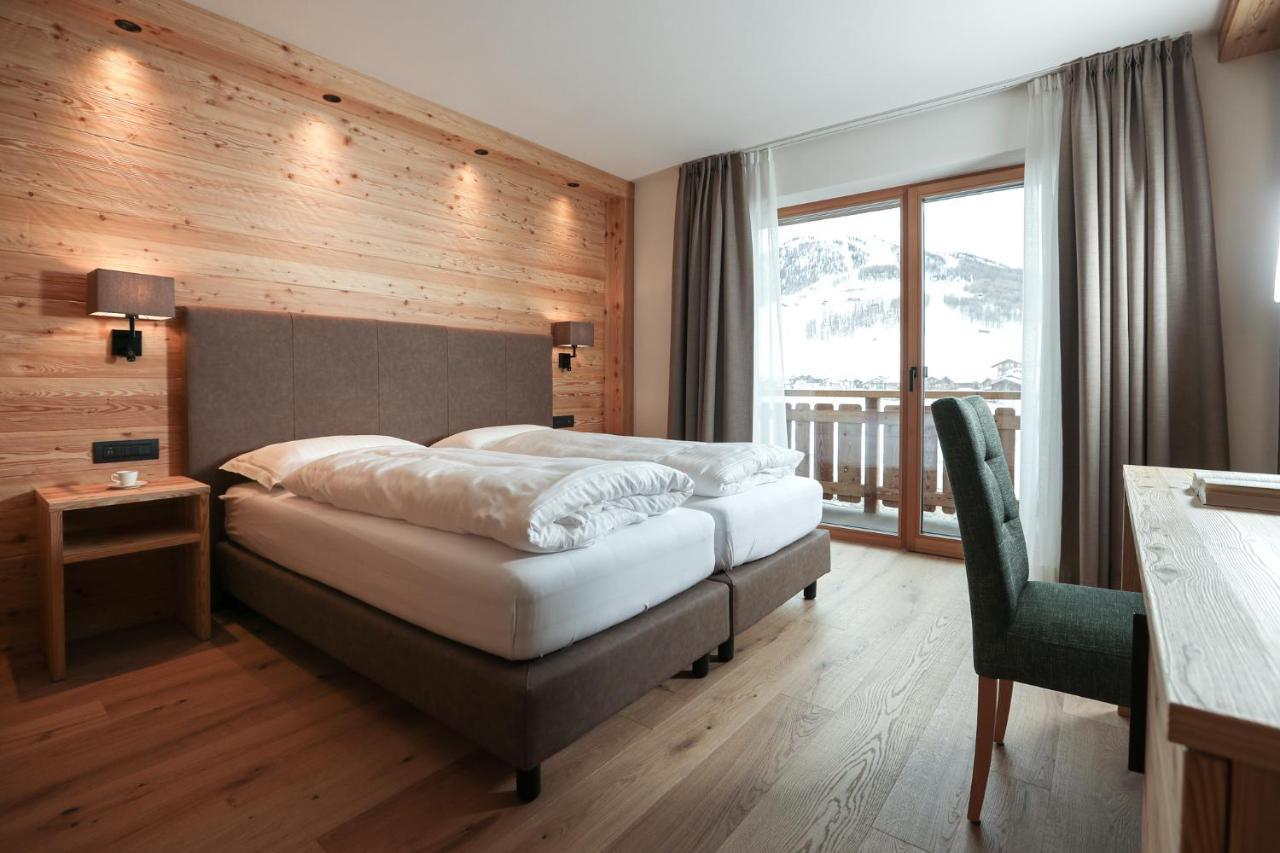 Hotel Li Anta Rossa Livigno Eksteriør billede