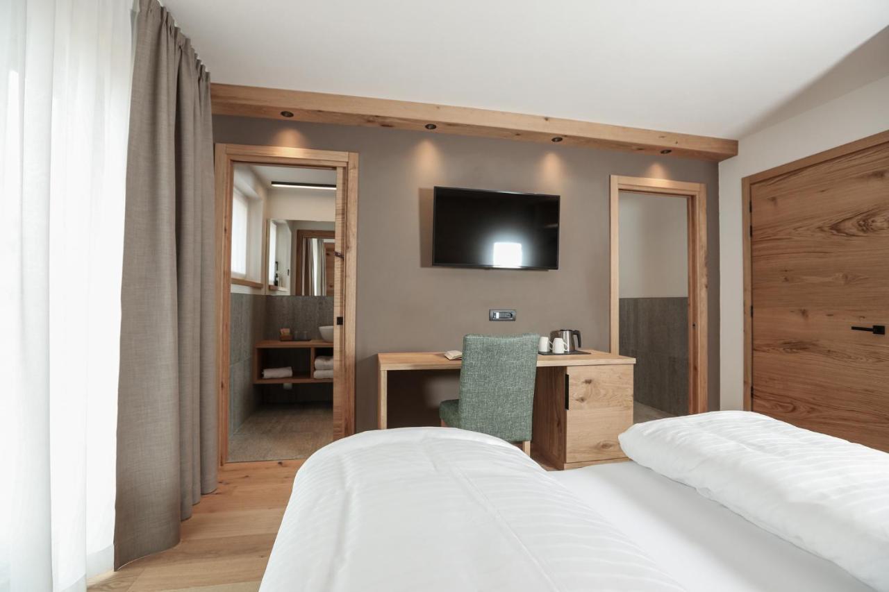 Hotel Li Anta Rossa Livigno Eksteriør billede