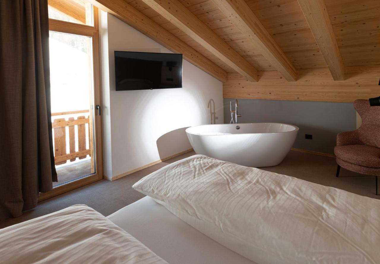 Hotel Li Anta Rossa Livigno Eksteriør billede