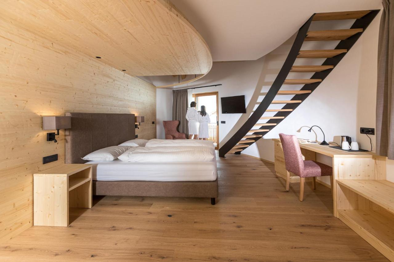Hotel Li Anta Rossa Livigno Eksteriør billede